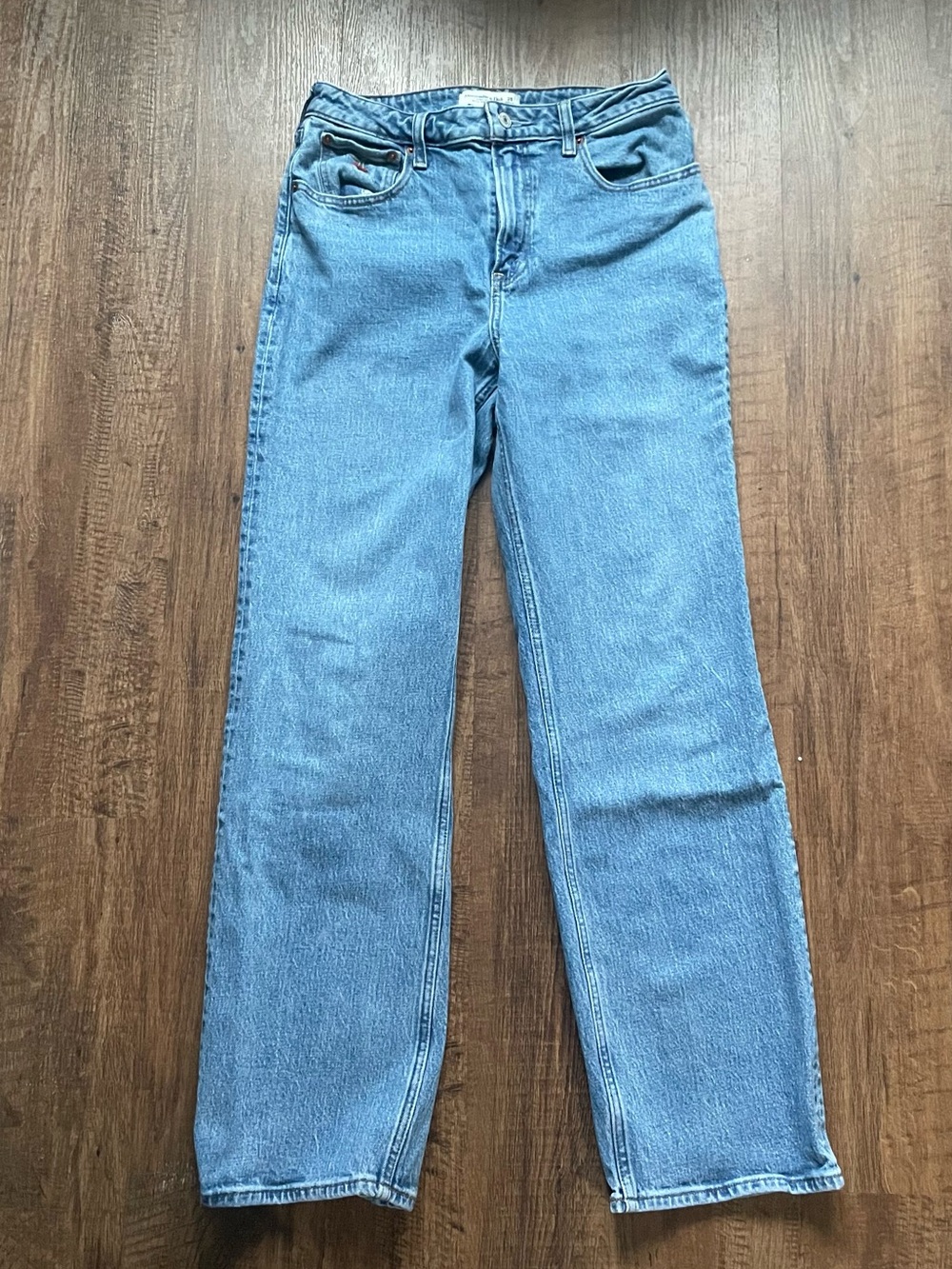 Abercrombie & Fitch Curve Love Straight Leg Jeans in Light Blue Denim